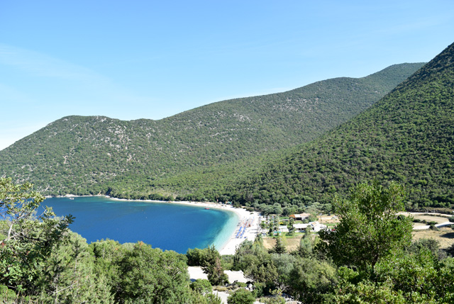 Kefalonia Taxi transfer from Kefalonia Airport, professional taxi services Kefalonia and Private Tours Kefalonia. Low-Cost Kefalonia Airport Transfers from/to Assos and Fiscardo Kefalonia. Kefalonia Taxi - Taxi Services Kefalonia - Kefalonia Taxi Transfers